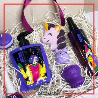 پک هدیه بهداشتی دخترانه کایلی